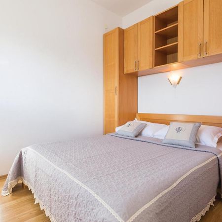 1 Bedroom Stunning Apartment In מאקרסקה מראה חיצוני תמונה