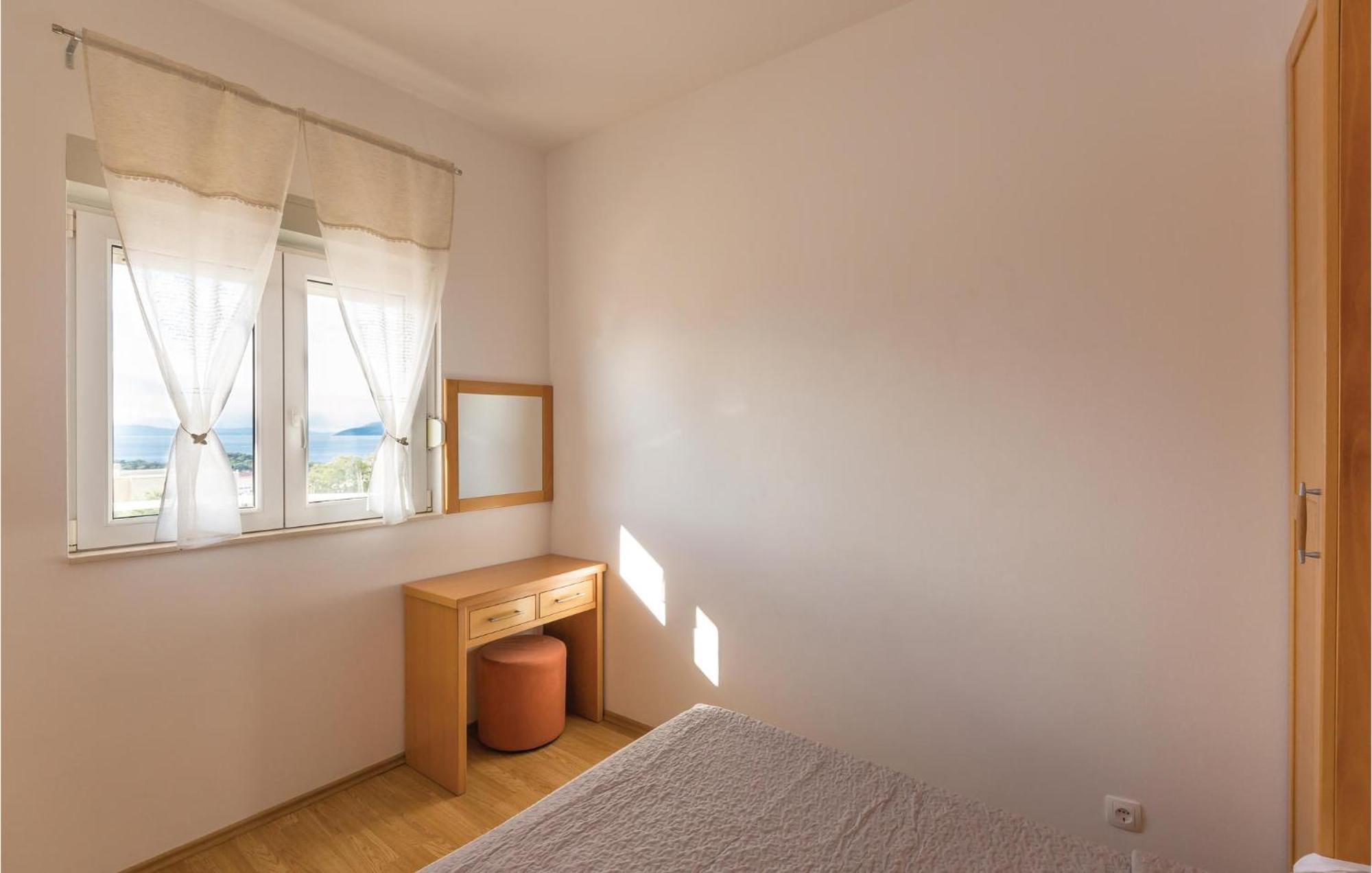 1 Bedroom Stunning Apartment In מאקרסקה מראה חיצוני תמונה